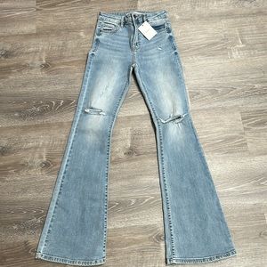 Hidden, new tags chic flair ripped stylish jeans